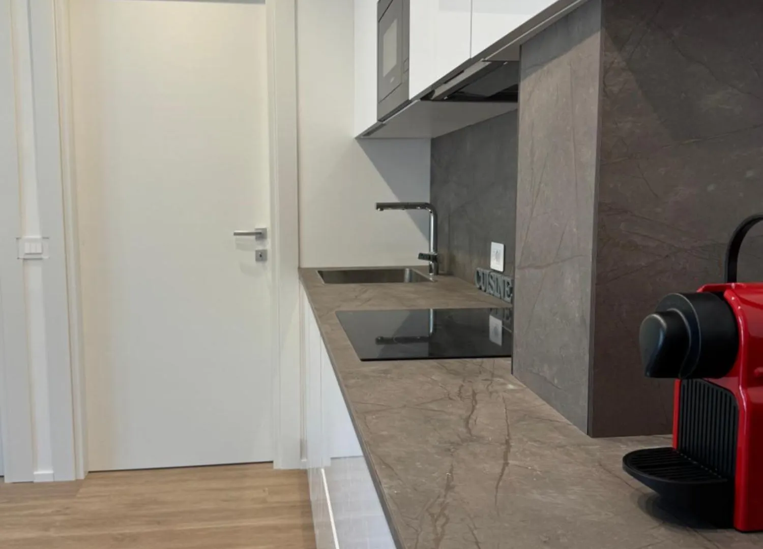 Como Suite Lake View